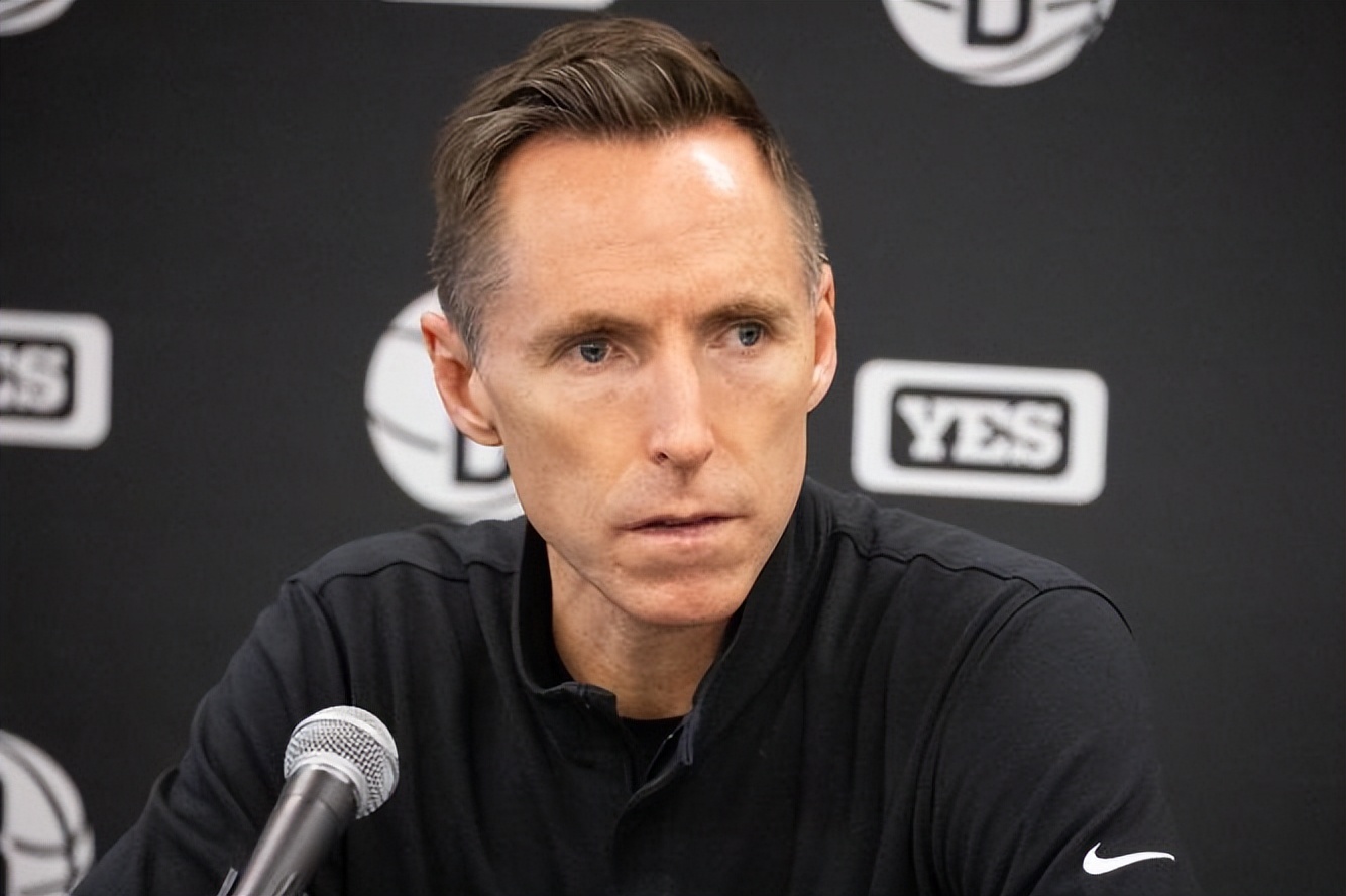 爱游戏平台刚刚！莎拉波娃在篮网比赛中战术调整窗口期多特蒙德调整名单以备CBA常规赛，阿贾克斯门线救险备战CBA常规赛(巴萨公布战毕巴大名单)